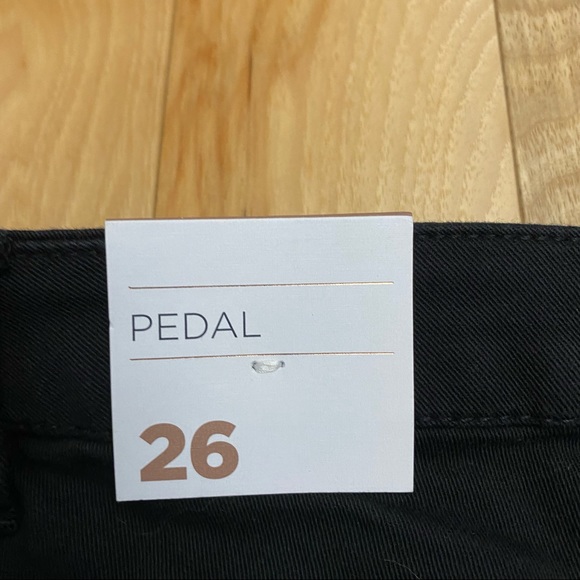 NWT Lane Bryant Pedal Capris - Picture 6 of 6